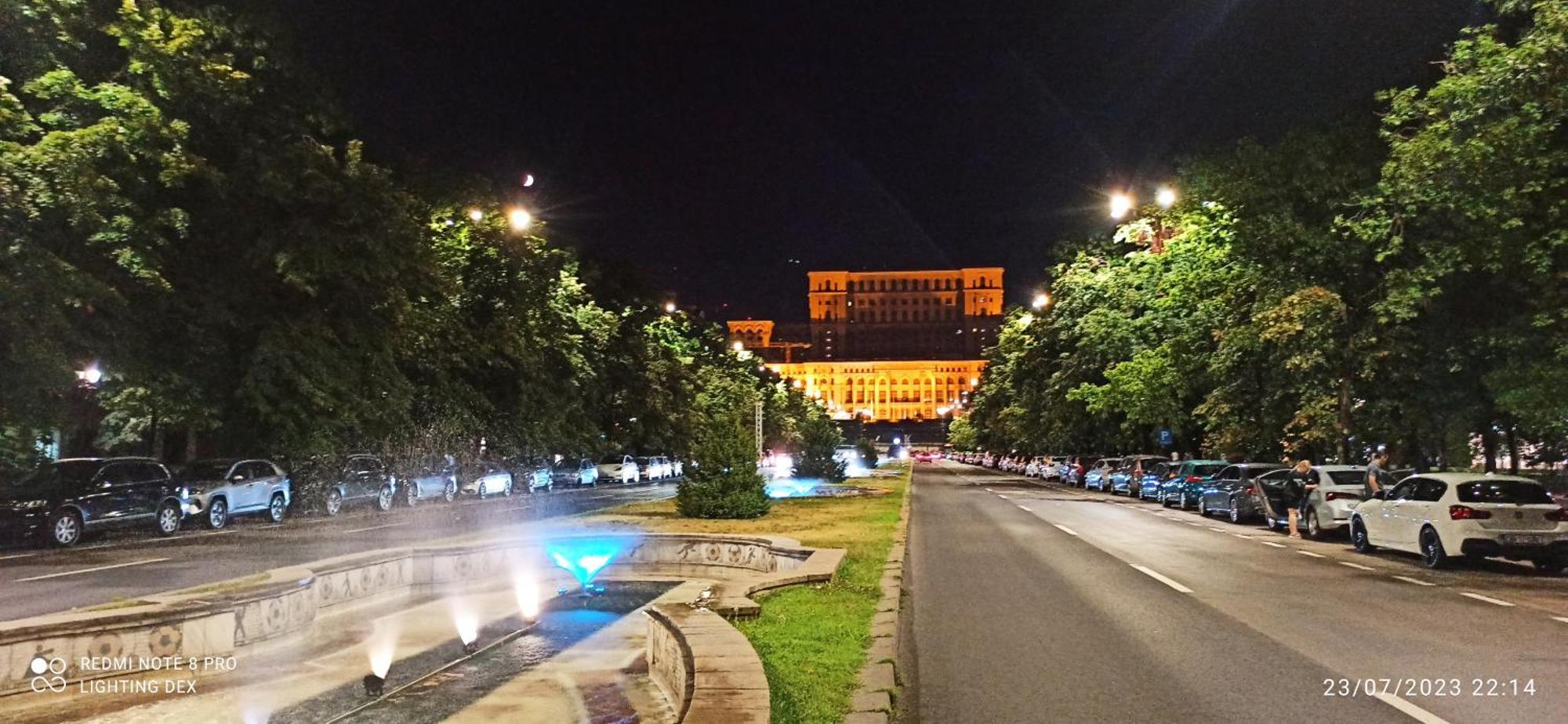 Comfortable Apartment University Square Bucharest Exterior photo